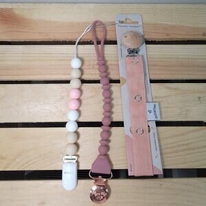 Set of 3 Infant Feeder / Pacifier Keeper NEW